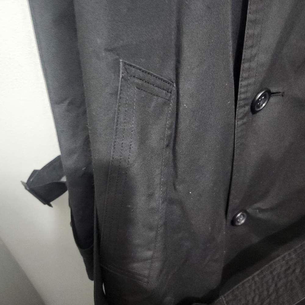 London Fog Men's Black Trench Coat with Brown Collar Size 50 - Picture 5 of 13